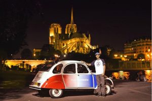 Authentic Wine tour in 2cv in Paris before a tour in Champagne for a day