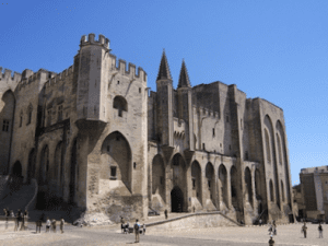 Visite of Avignon and the cité of Popes during a wine tour of the french regions