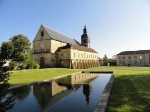 abbaye of Hautvillers where Dom Perignon lived, The greatest players of Champagne's history