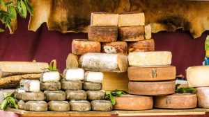 cheeses of goat Top 5 reasons to go to Loire Valley