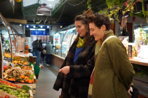 Red Children's Market in le Marais
