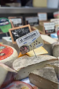 What Is the Best Food Tour in Paris?